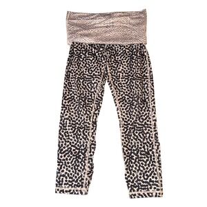 Lululemon rare Wunder Under So we dance Leopard Leggings Size 6
